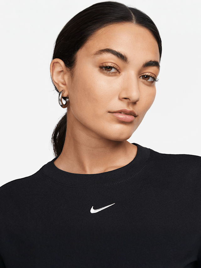 Nike, Sportswear Essential Tee LBR, black, Image 3 of 4