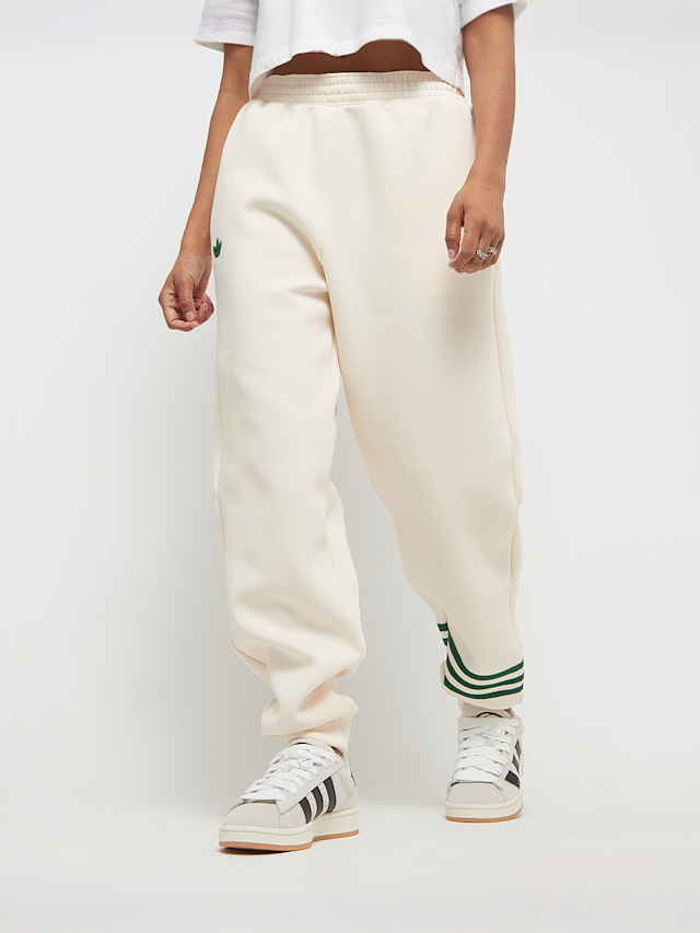adidas Originals, adicolor Neuclassics Trackpant, beige, Image 1 of 5