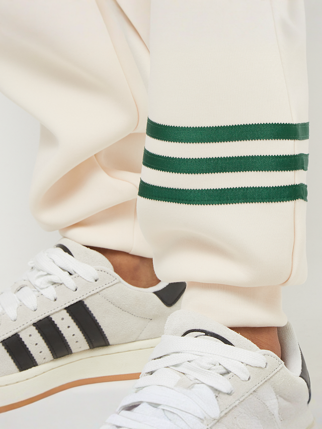 adidas Originals, adicolor Neuclassics Trackpant, beige, Image 3 of 5