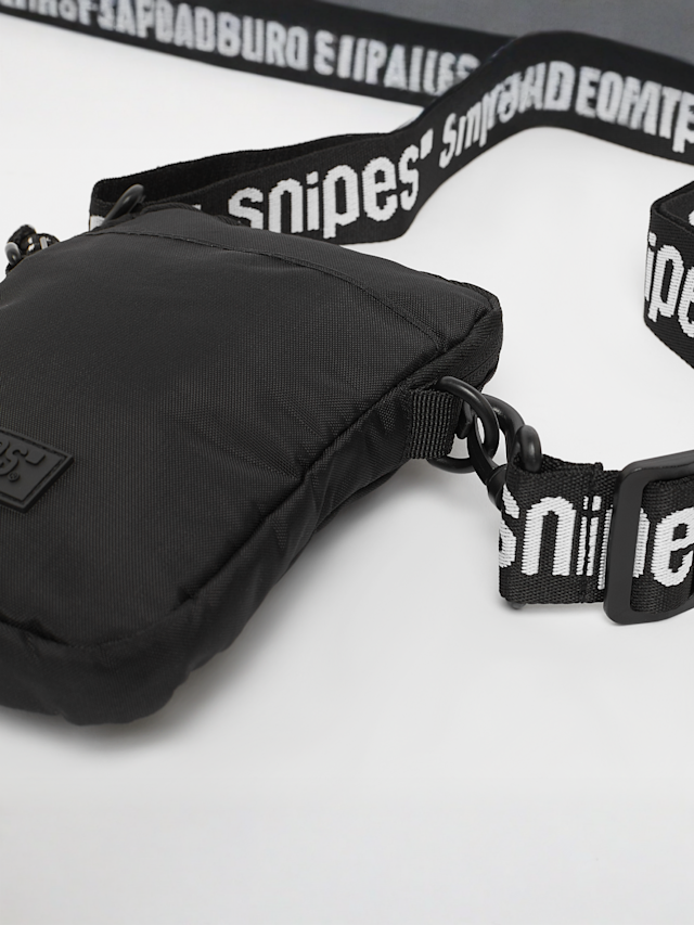 SNIPES, Rubber Badge Basic Logo Jaquard Strap Mobile Bag, black, Image 4 of 4