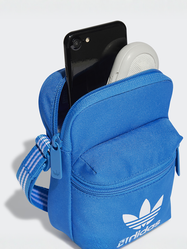 adidas Originals, adicolor Shoulder Bag, blue, Image 4 of 6
