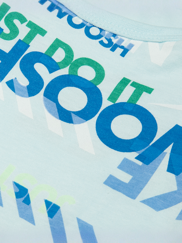 Nike, Junior Sportswear Playful Exploration All Over Print Bodysuit Pant Set, blauw, Afbeelding 4 van 7