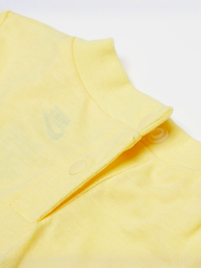 Nike, Sportswear PE Romper Bucket Hat Set (2 Piece), żółty, Obraz 4 z 5