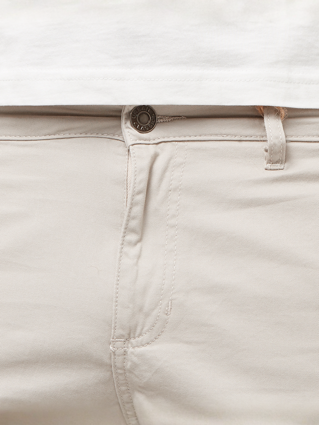 Urban Classics, Organic Skater Chino Shorts, beige, Image 3 of 5