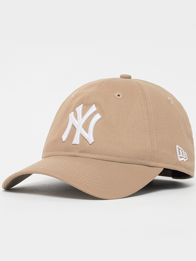New Era, 9 Twenty League Essential New York Yankees, beige, Image 1 of 4