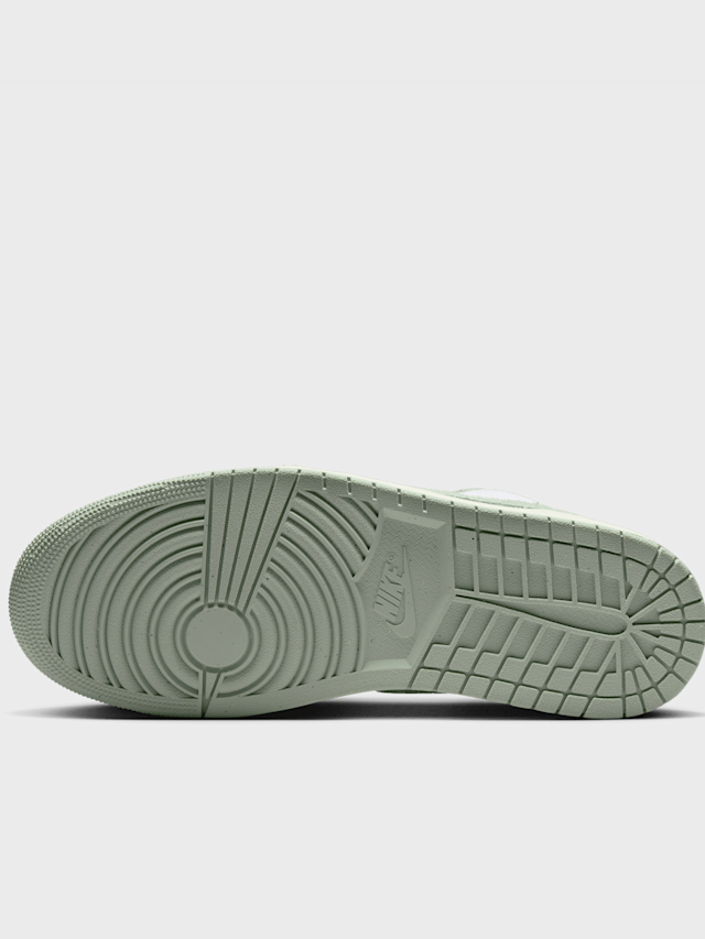 Jordan, Air Jordan 1 Low SE, green, Image 3 of 8