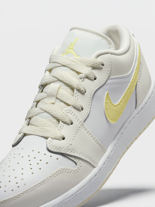 Jordan, Air Jordan 1 Low (GS), white, Image 7 of 8