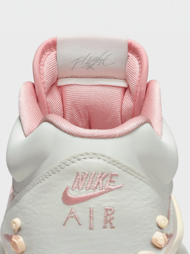 Jordan, WMNS Stadium 90, beige, Image 7 of 9