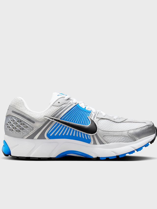 Nike, Zoom Vomero 5, grey, Image 2 of 9
