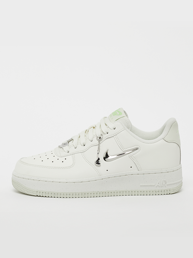 Nike, WMNS Air Force 1 '07 Next Nature SE, beż, Obraz 1 z 5