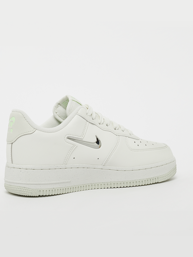 Nike, WMNS Air Force 1 '07 Next Nature SE, beż, Obraz 3 z 5