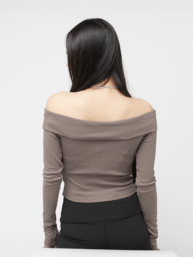 Karl Kani, Small Metal Plate Off Shoulder Longsleeve, brown, Image 2 of 4