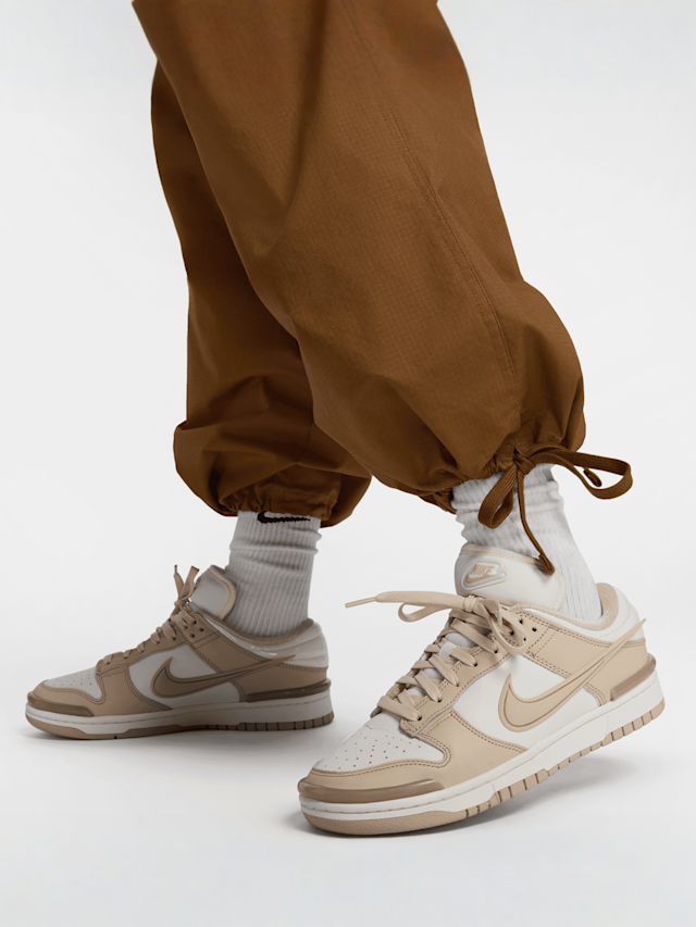 Nike, Sportswear Dance Cargo Pants, brown, Image 6 of 7