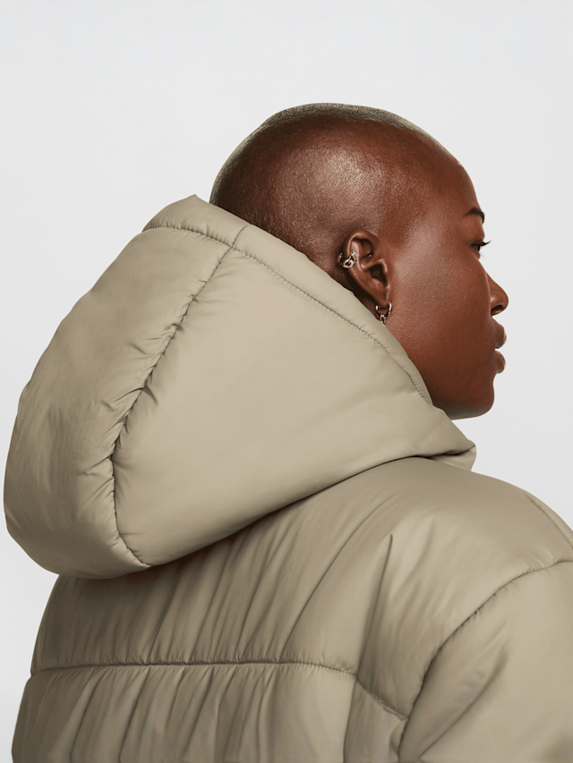 Nike, Sportswear Therma-FIT Classic Puffer, beige, Image 4 of 7