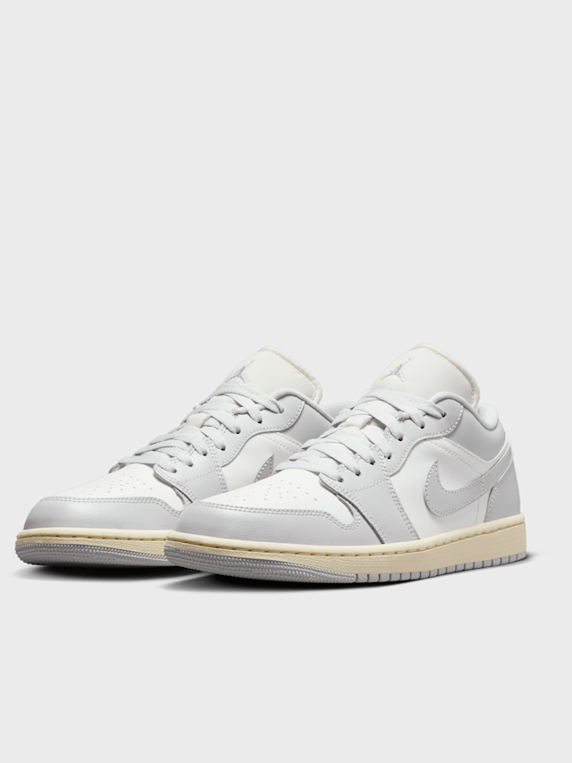 Jordan, WMNS Air Jordan 1 Low, grey, Image 4 of 8