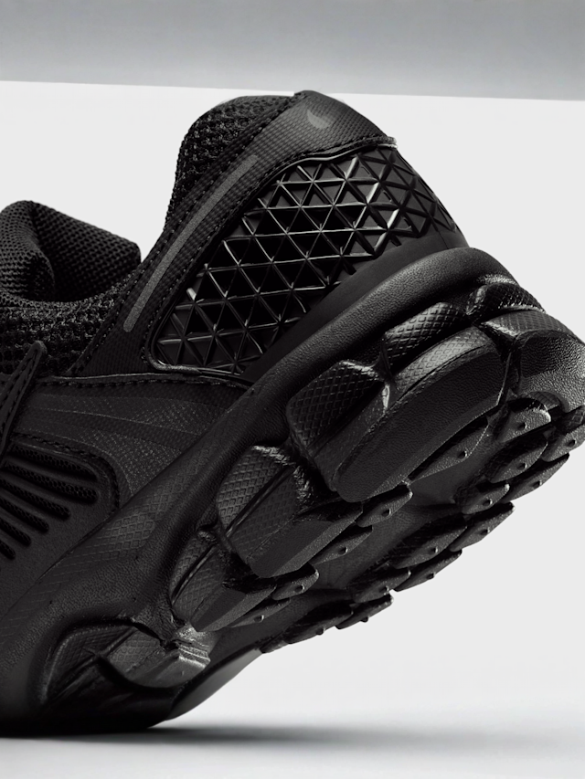 Nike, Zoom Vomero 5 (GS), zwart, Afbeelding 8 van 9
