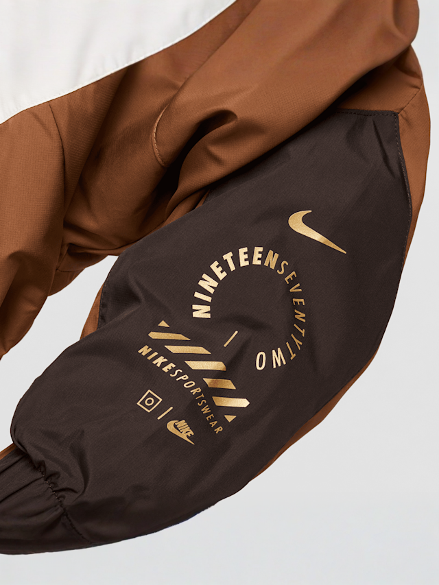 Nike, Sportswear Woven Jacket, brown, Image 5 of 8