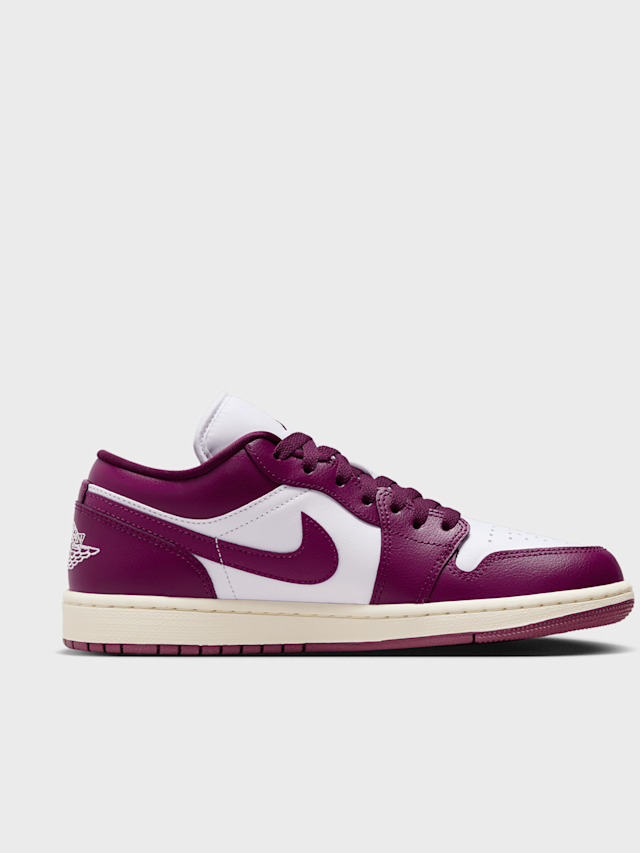 Jordan, Air Jordan 1 Low, red, Image 2 of 8
