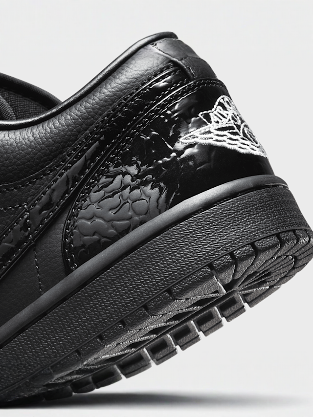 Jordan, WMNS Air Jordan 1 Low SE, black, Image 7 of 8