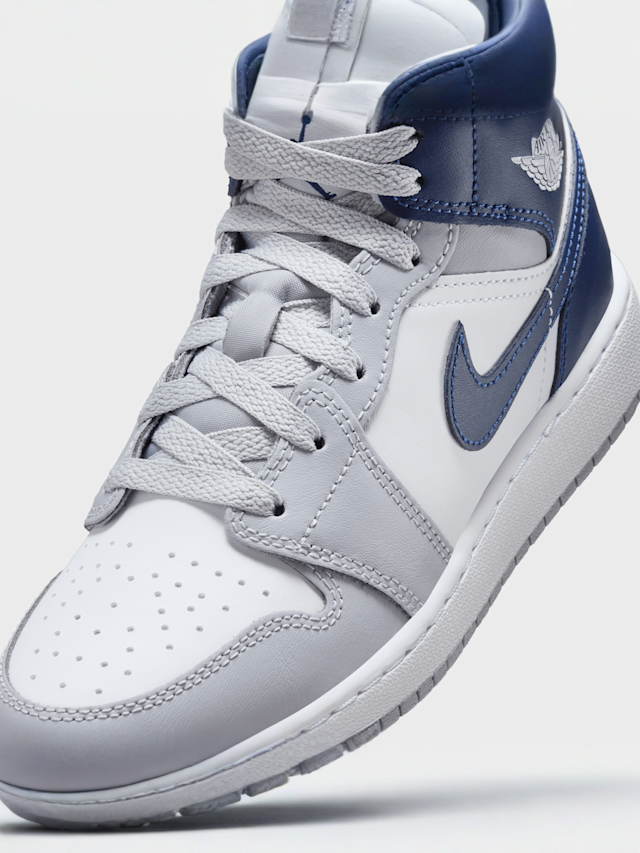 Jordan, Air Jordan 1 Mid (GS), grey, Image 7 of 8