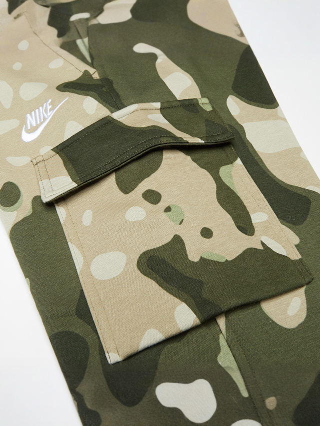 Nike, Sportswear Club Fleece Cargo Pant Camo, camouflage, Image 3 of 5