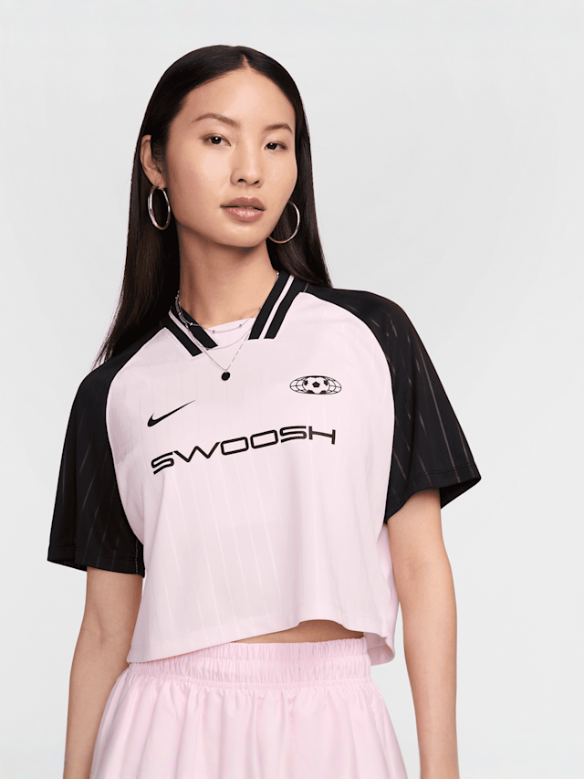 Nike, Sportswear Top Shortsleeve Crop FTB Trend, lichtroze, Afbeelding 1 van 4