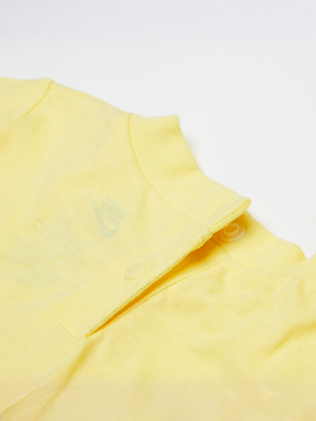 Nike, Junior Sportswear PE Romper Bucket Hat Set, geel, Afbeelding 4 van 5