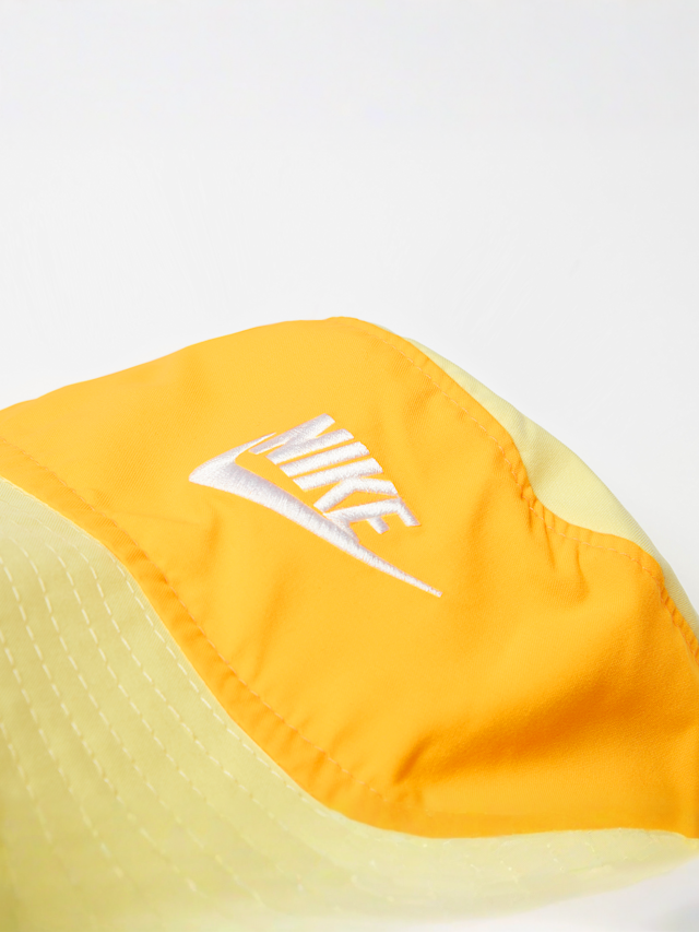 Nike, Junior Sportswear PE Romper Bucket Hat Set, żółty, Obraz 5 z 5