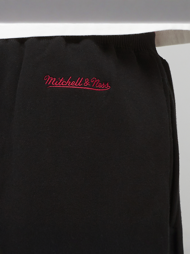 Mitchell & Ness, Team OG 3.0 Fleece Jogger Chicago Bulls, black, Image 5 of 6