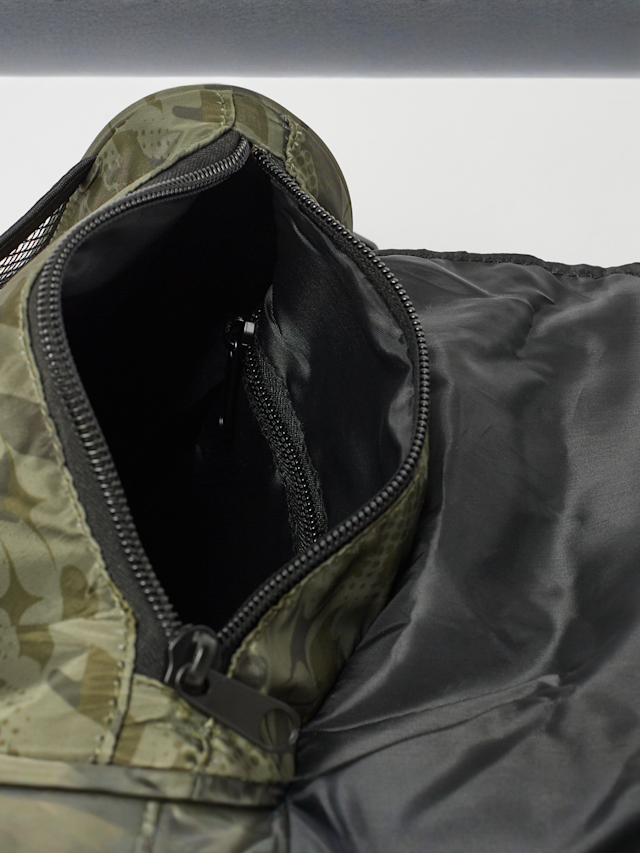 Capacité, Big C Cross Shoulder Bag, green, Image 5 of 5