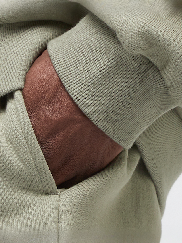 Urban Classics, Fluffy Sweatpants, green, Image 3 of 5