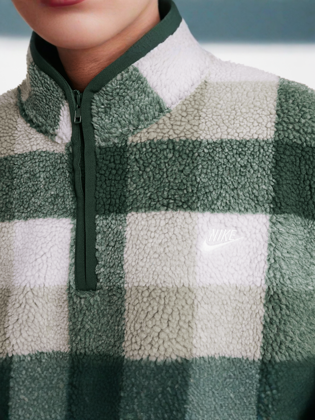Nike, Club Winterized AOP, green, Image 3 of 5
