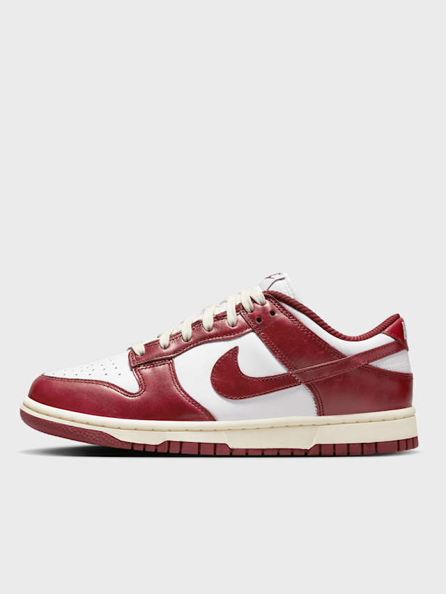 Nike, WMNS Dunk Low Premium, red, Image 1 of 8