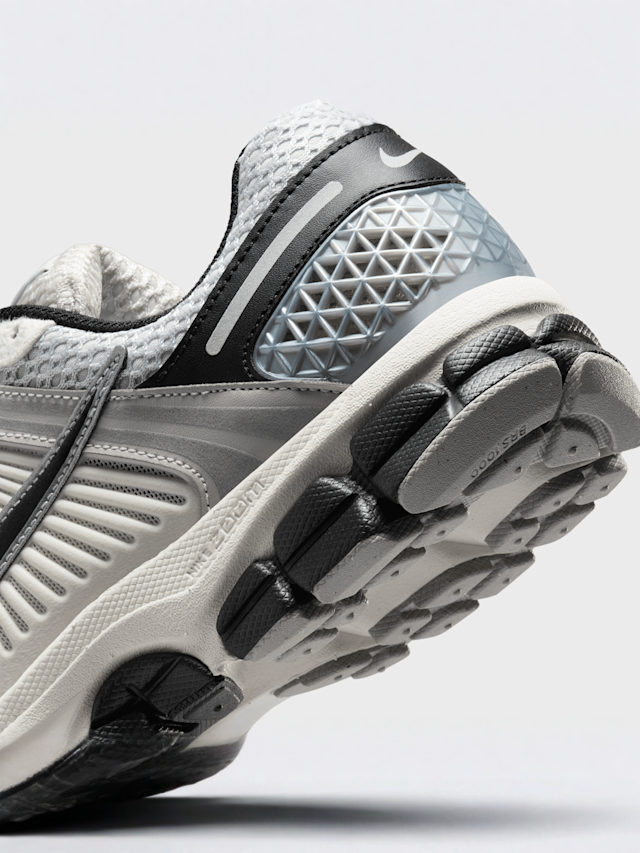 Nike, WMNS Zoom Vomero 5, multicolor, Afbeelding 8 van 9