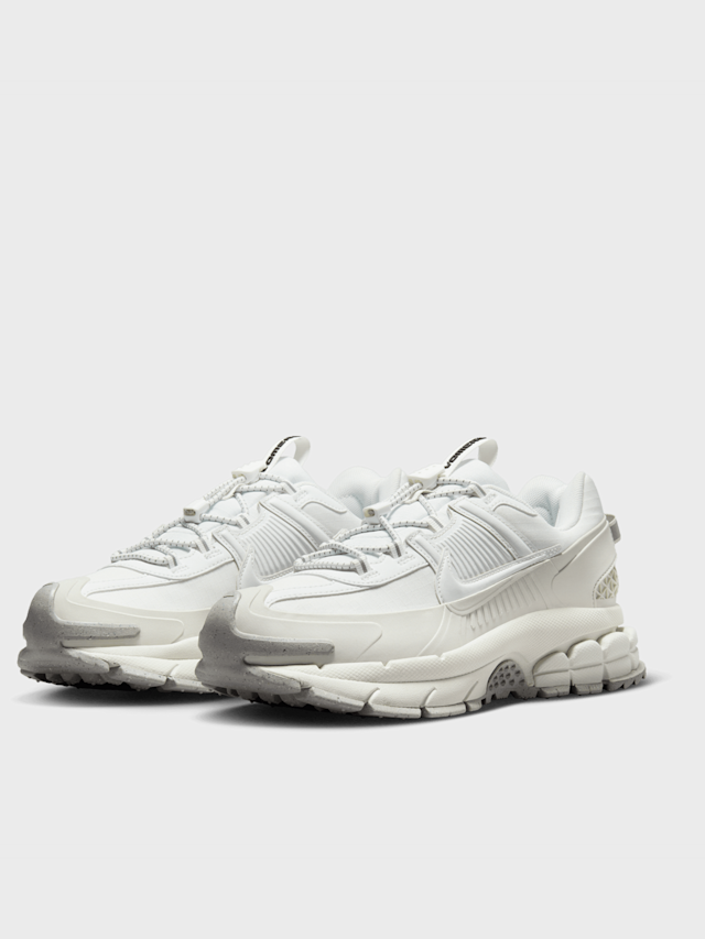 Nike, WMNS Zoom Vomero 5, beige, Image 4 of 9