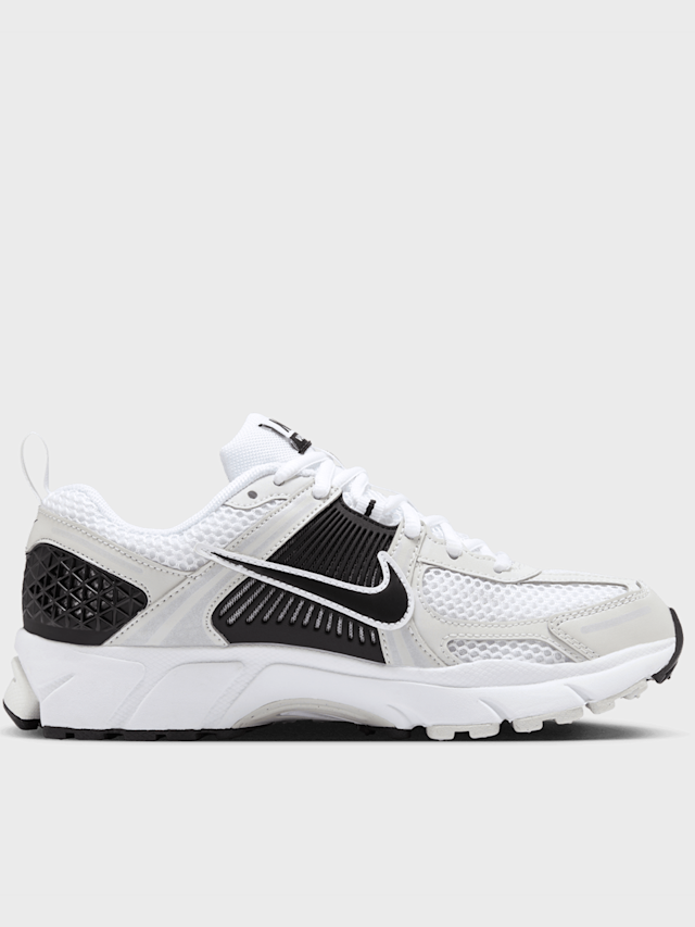Nike, Zoom Vomero 5 (GS), white, Image 2 of 9