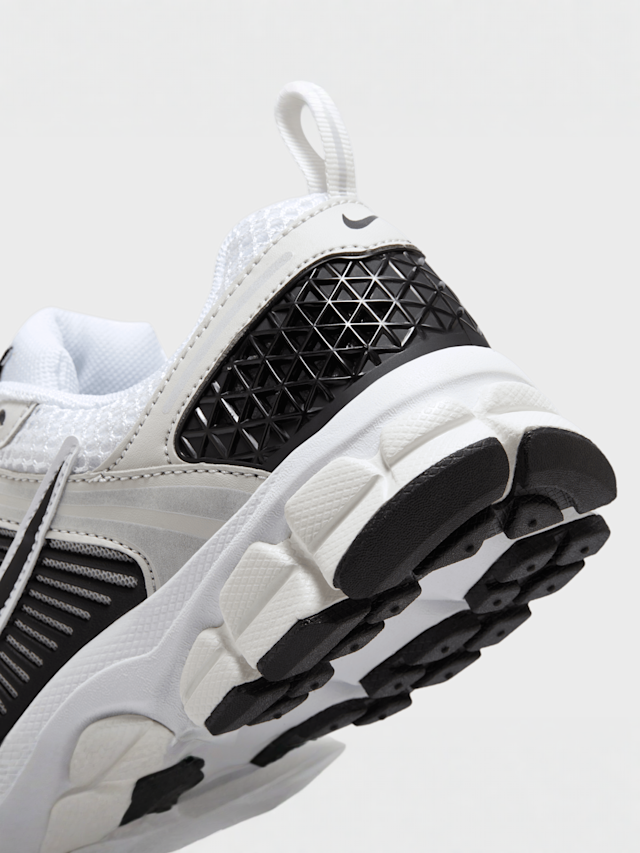 Nike, Zoom Vomero 5 (GS), white, Image 8 of 9