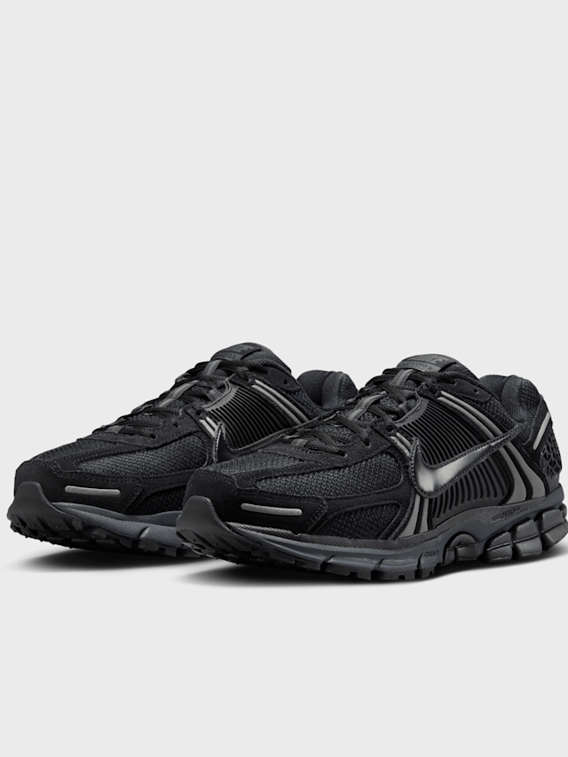 Nike, Zoom Vomero 5, black, Image 4 of 9