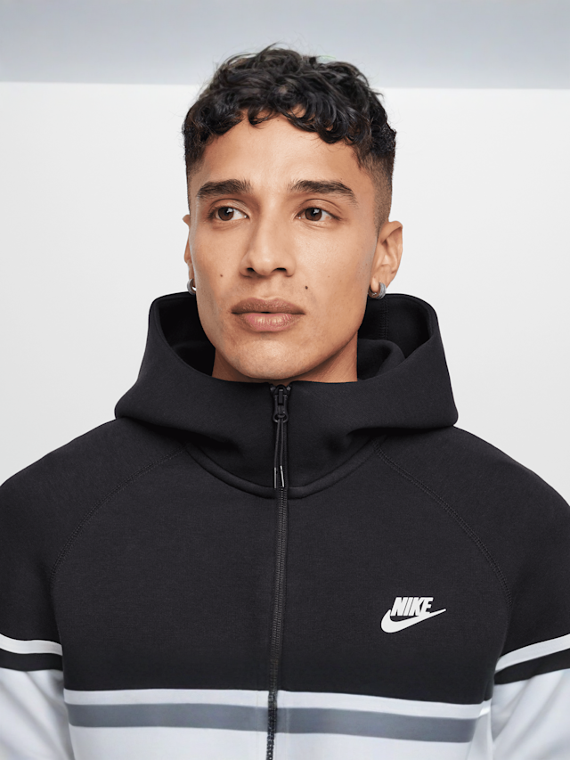 Nike, Tech Fleece SSNL TF+ Windrunner Fullzip, black, Image 3 of 6