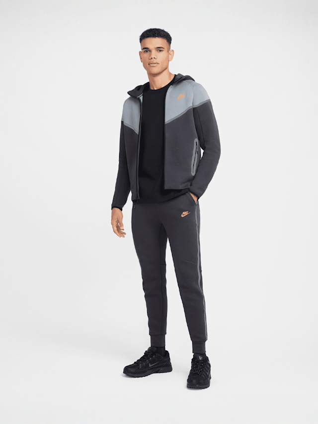 Nike, Tech Fleece+ Jogger, grey, Image 8 of 8
