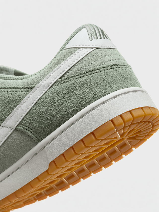 Nike, Dunk Low Retro SE, green, Image 8 of 9