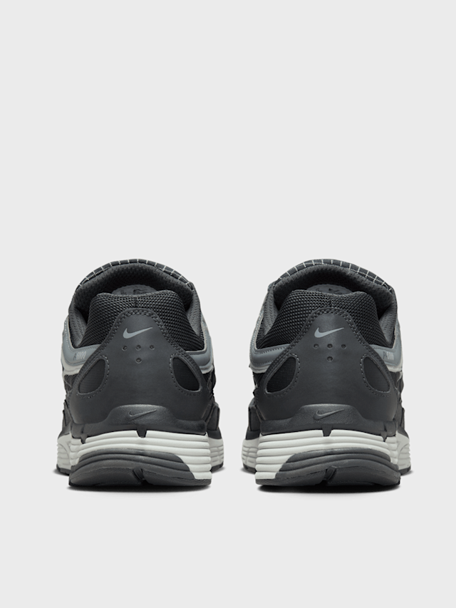Nike, P-6000 metallic silver/metallic silver/black, grey, Image 5 of 9