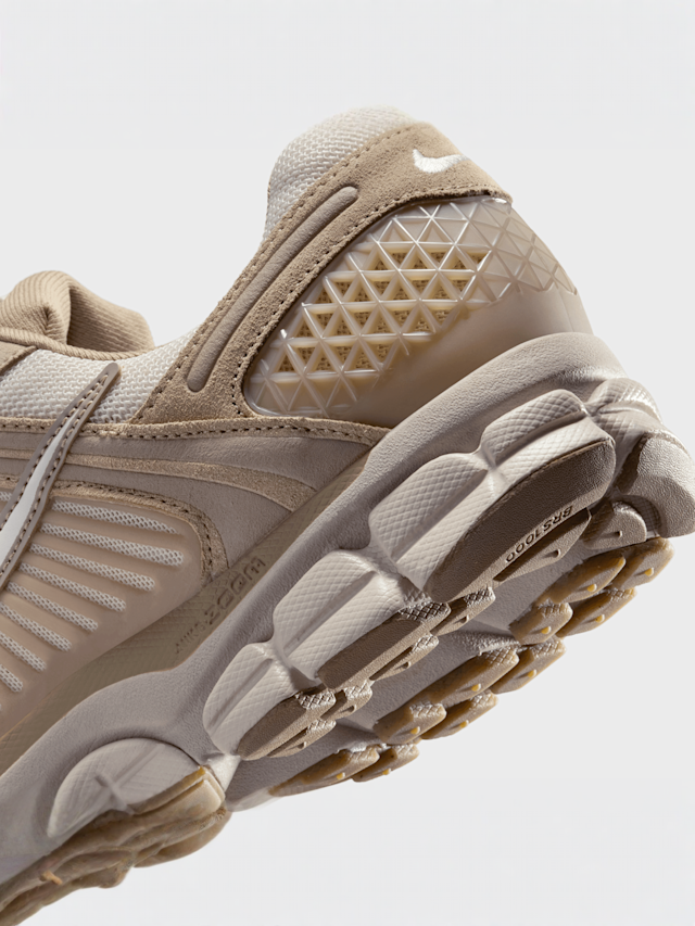Nike, Zoom Vomero 5, brown, Image 8 of 8