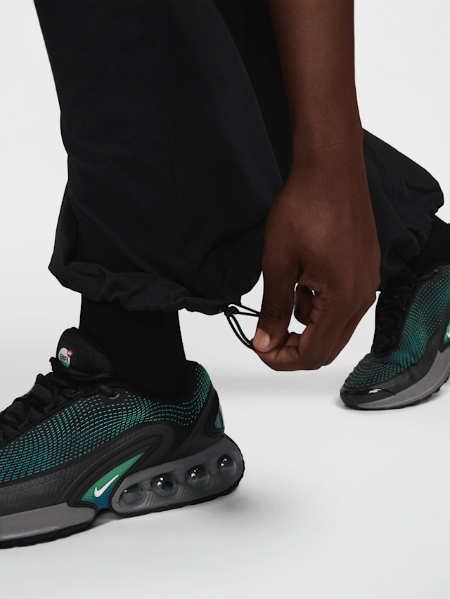 Nike, Tech Woven Pants, black, Image 8 of 9