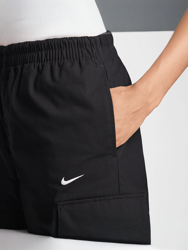 Nike, Sportswear Essential Woven Cargo Pants, zwart, Afbeelding 4 van 7