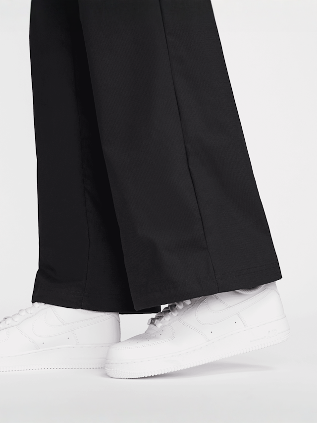 Nike, Sportswear Essential Woven Cargo Pants, zwart, Afbeelding 6 van 7