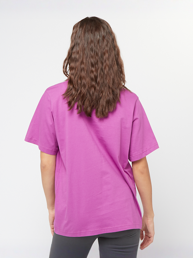 Nike, Tee Essential Low Brand Read, lichtroze, Afbeelding 2 van 4