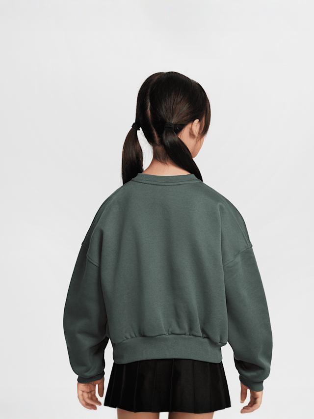 Nike, Sportswear Club Fleece Boxy Crew Graphics Star, green, Image 2 of 5