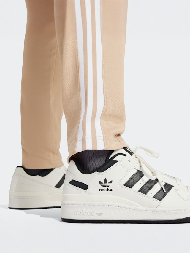 adidas Originals, Adicolor Classics Beckenbauer Track Pants, beige, Image 4 of 5