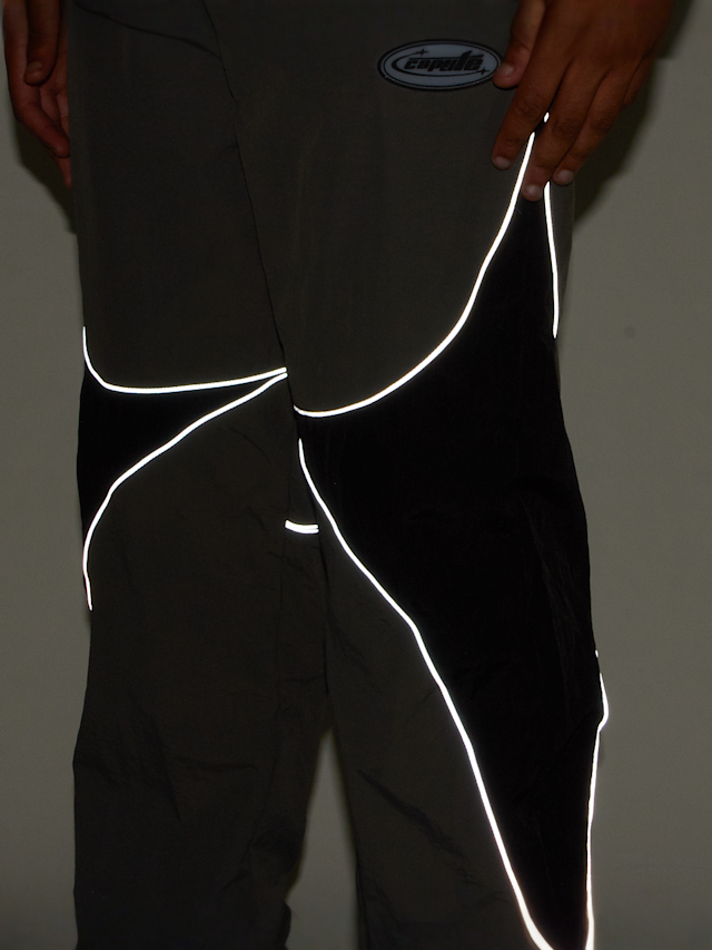 Capacité, Logo Rubber Badge Colorblocked Trackpants, grey, Image 6 of 7